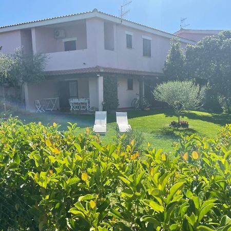 Casa Vacanza Li Menduli San Teodoro Сан Теодоро Екстериор снимка