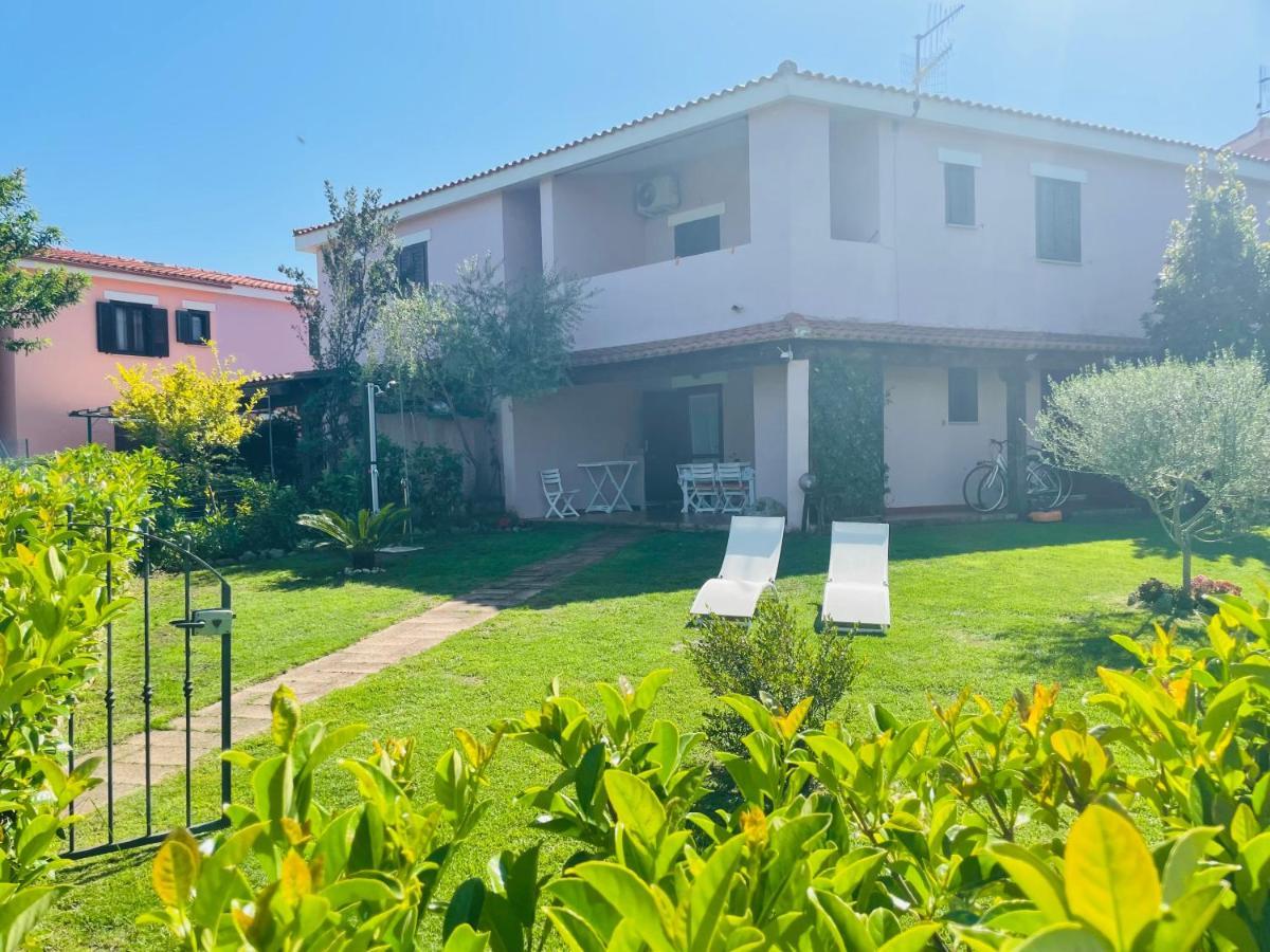 Casa Vacanza Li Menduli San Teodoro Сан Теодоро Екстериор снимка