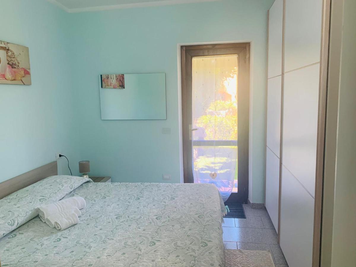 Casa Vacanza Li Menduli San Teodoro Сан Теодоро Екстериор снимка