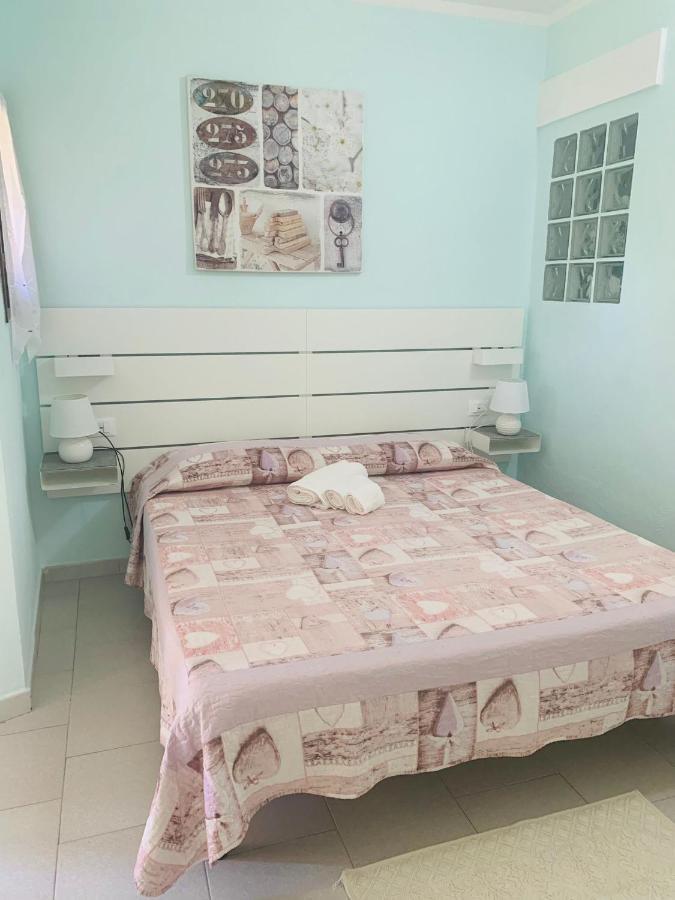 Casa Vacanza Li Menduli San Teodoro Сан Теодоро Екстериор снимка