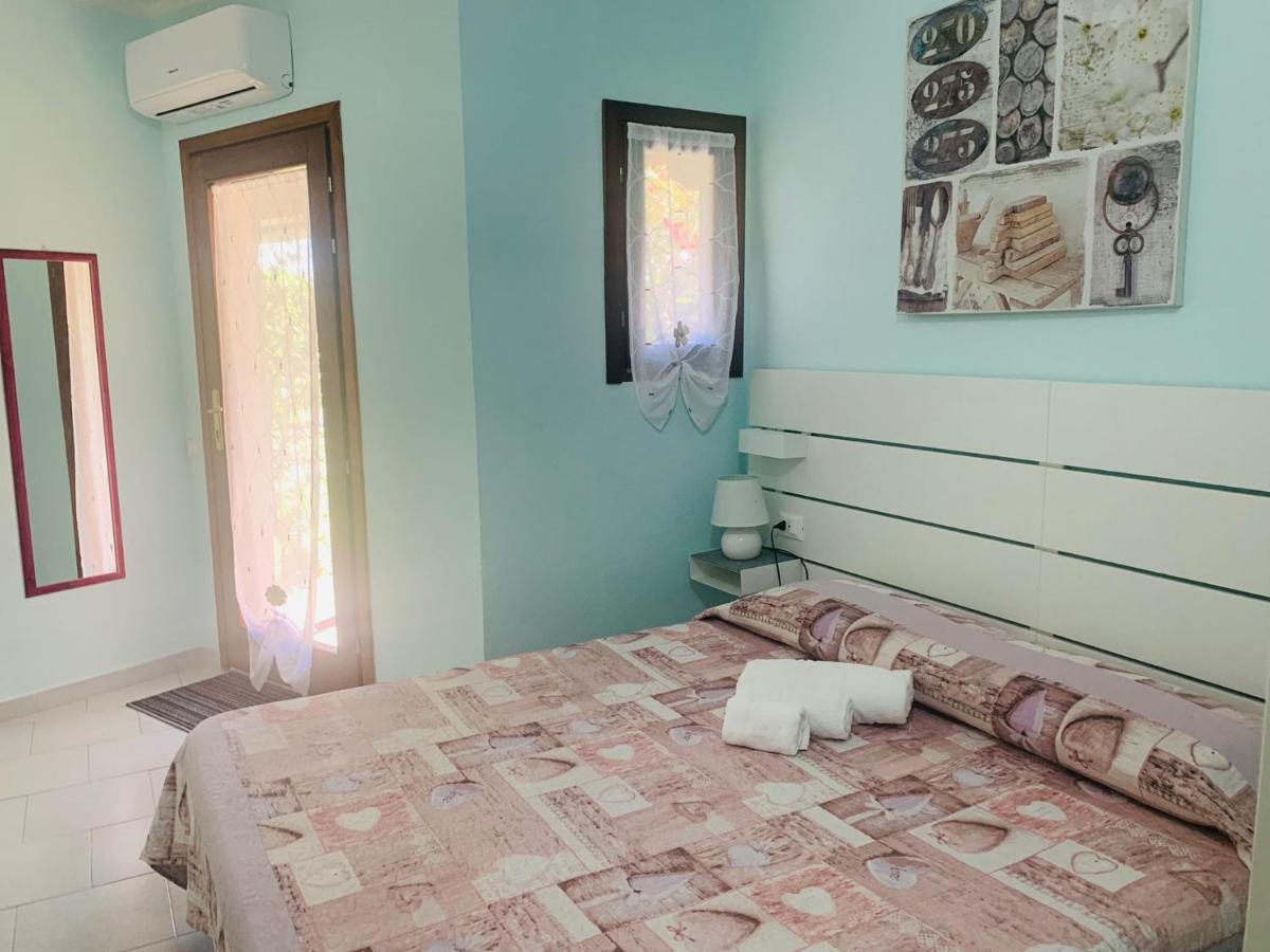 Casa Vacanza Li Menduli San Teodoro Сан Теодоро Екстериор снимка